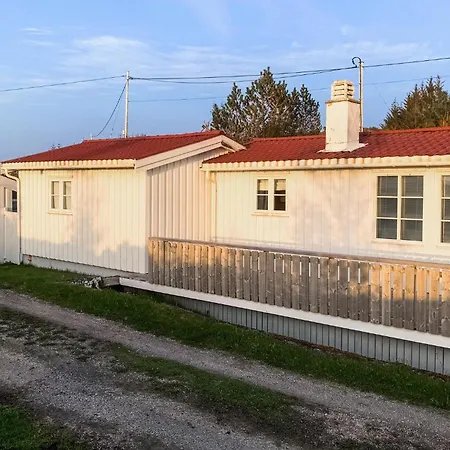 3 Bedroom In *